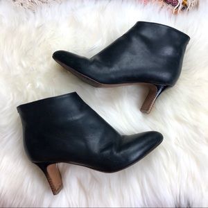 Maison Martin Margiela | Black Leather Ankle Boots